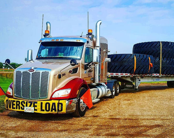 Fleet truck hauling equipment